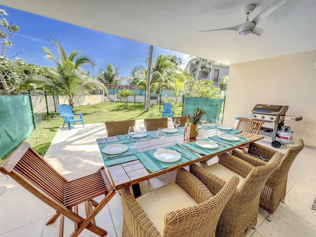 A louer villa 8 personnes Orient Bay Saint Martin-terrasse-6